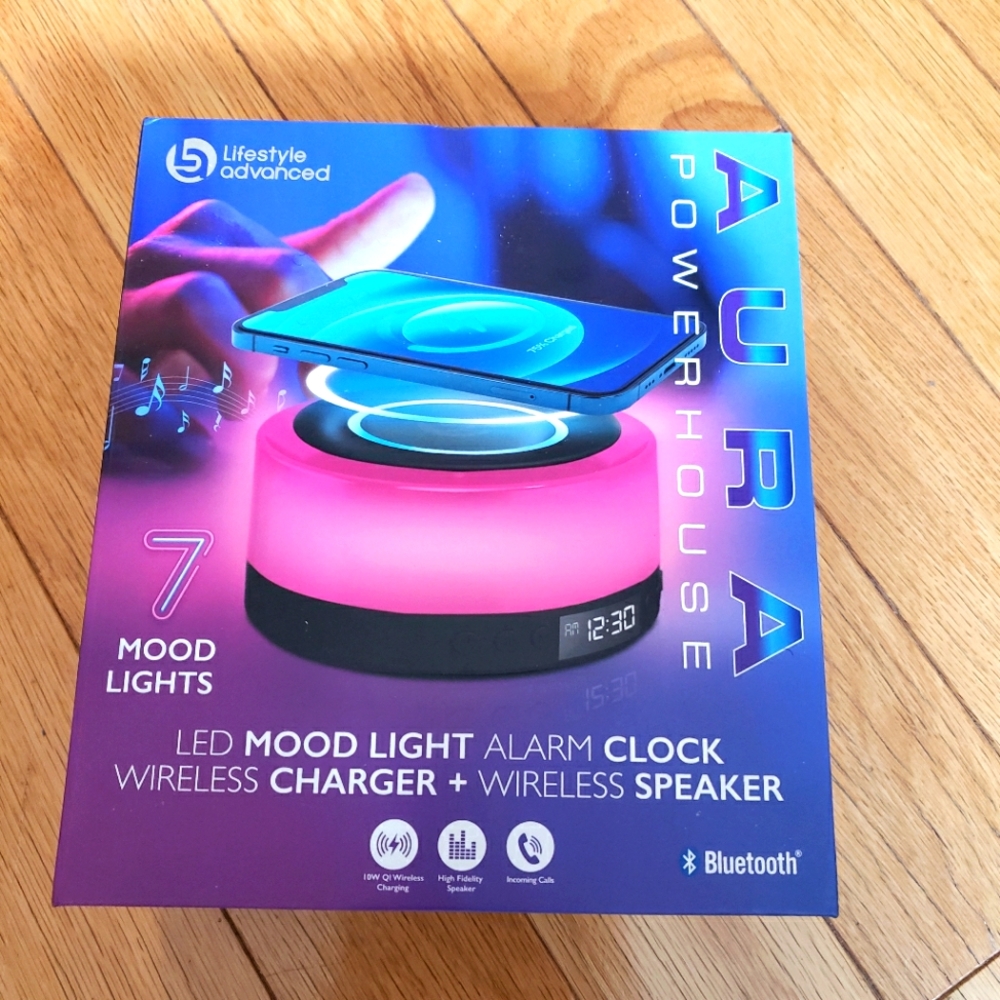 Lifestyle Advanced AURA mood light/alarm clock/wireless charger/wireless speaker